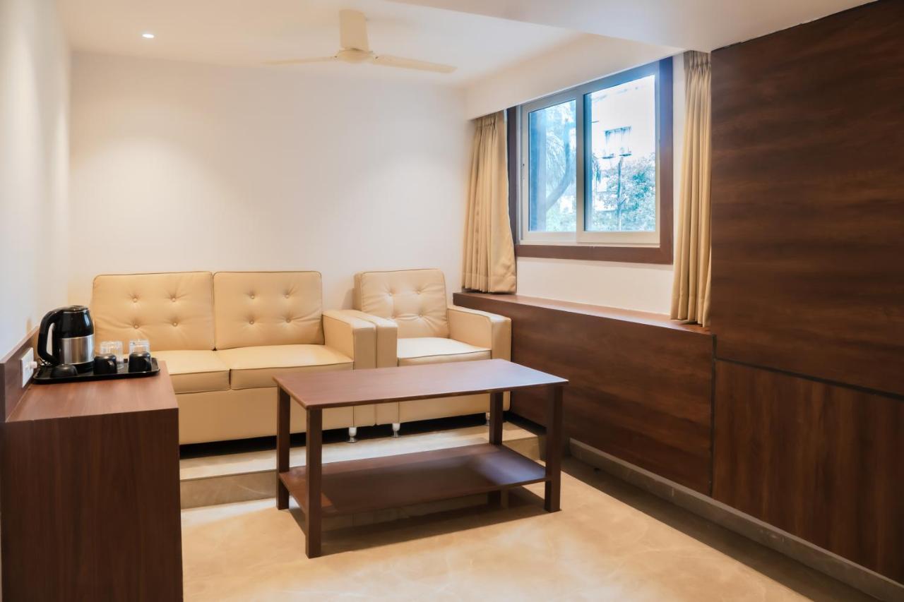 Treebo Serenity Inn, Koregaon Park Pune Dış mekan fotoğraf